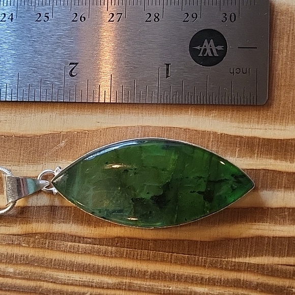 Beautiful Color Enhanced Labradorite Pendant - Picture 6 of 6